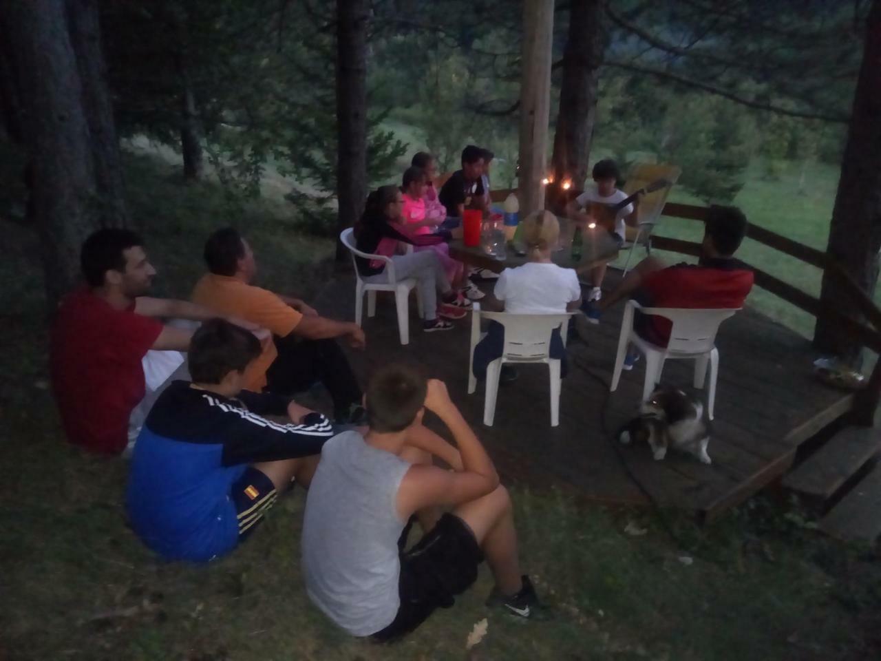 מויקובאץ Taramour Cottages. מראה חיצוני תמונה