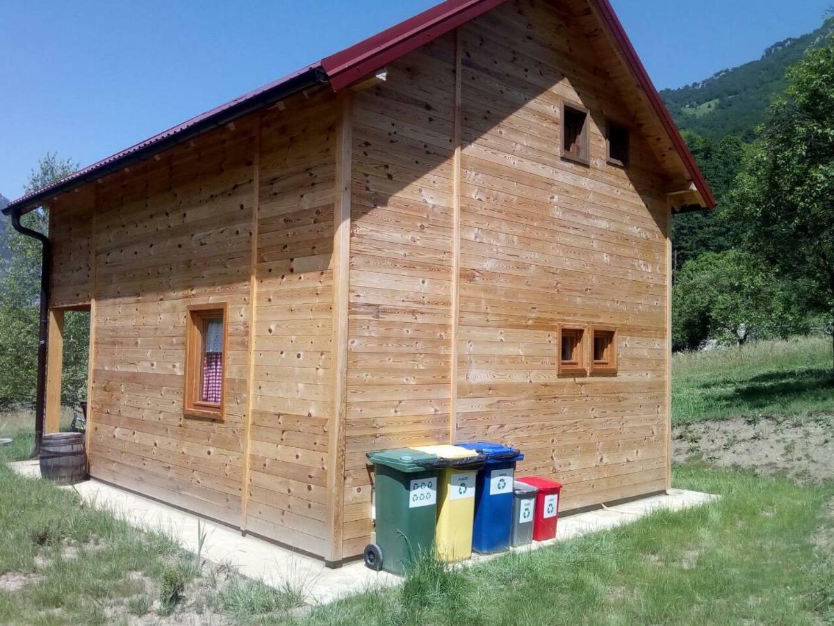 מויקובאץ Taramour Cottages. מראה חיצוני תמונה