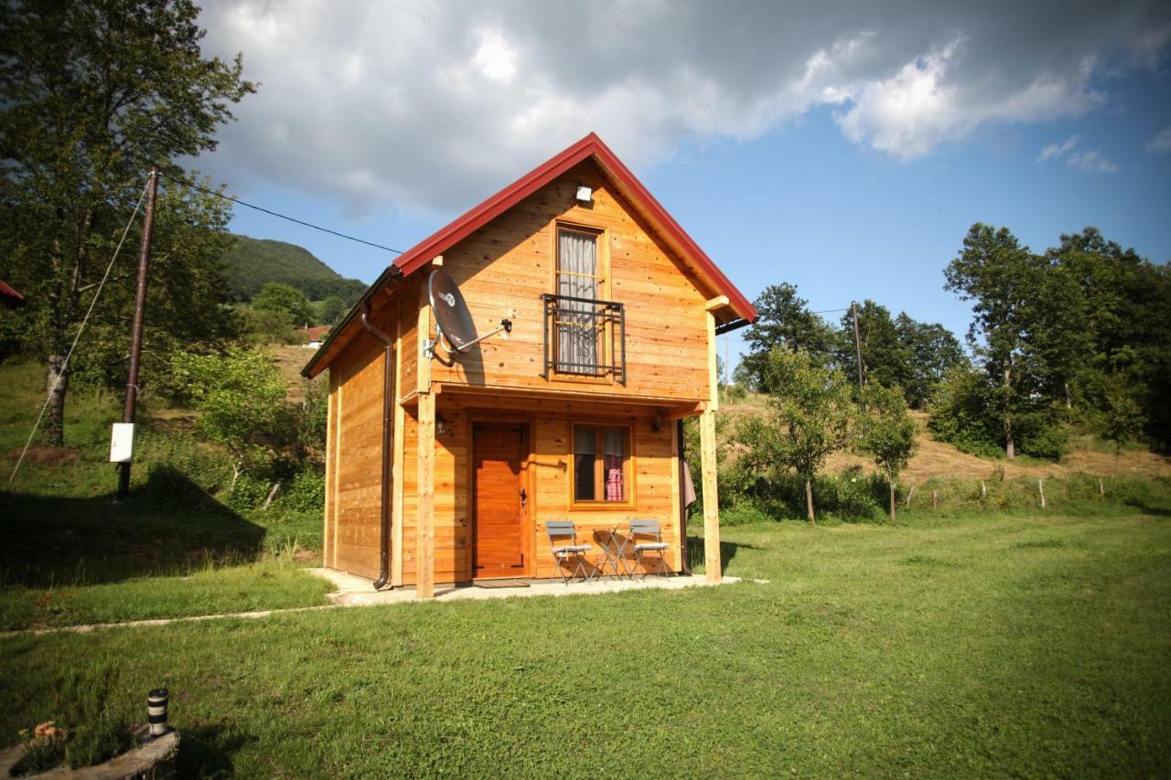 מויקובאץ Taramour Cottages. מראה חיצוני תמונה